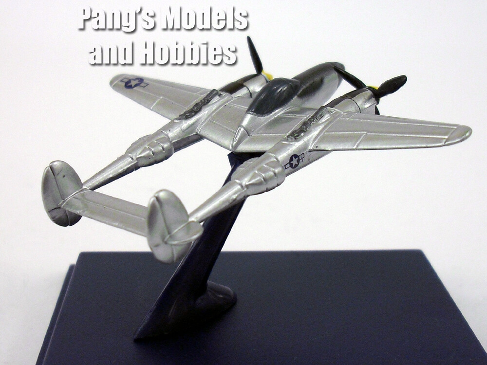 Lockheed P-38 Lightning 1/200 Scale Diecast Model