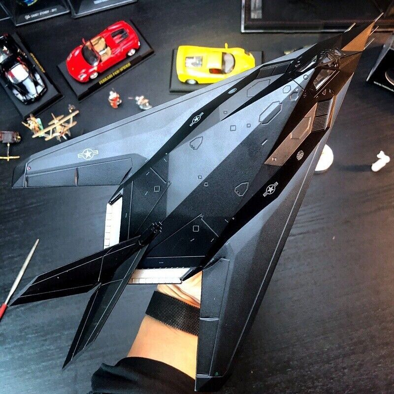 1:72 Lockheed F-117 Nighthawk Attack Aircraft Model Diecast Military Collection
