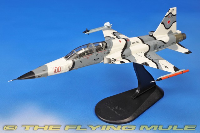 Hobby Master 1:72 F-5F Tiger II USN VFC-111 Sun Downers Red 100 Franken Tiger