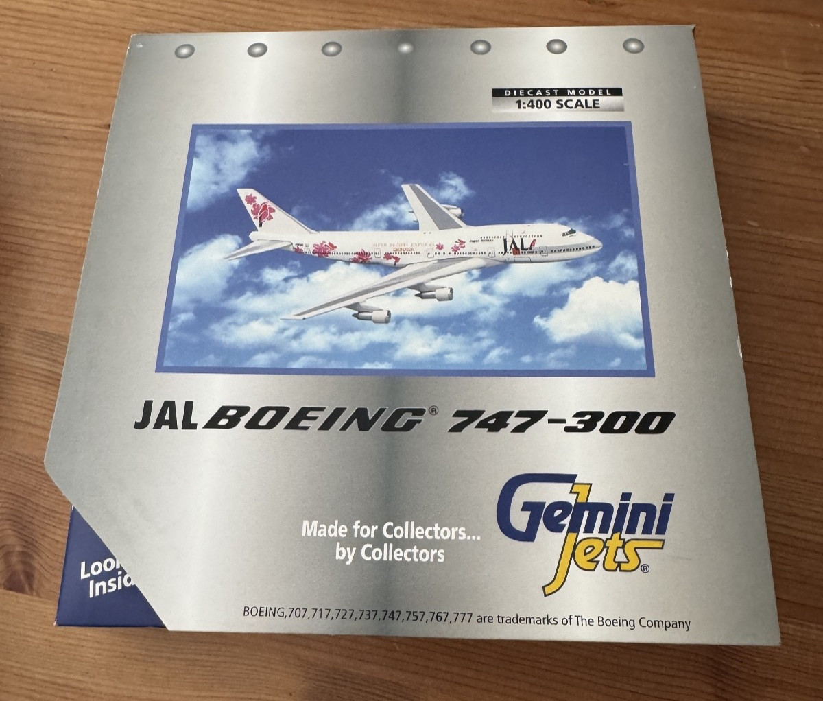 Gemini Jets JAL Japan Airlines 747-400 JA8075 1:400 GJJAL007