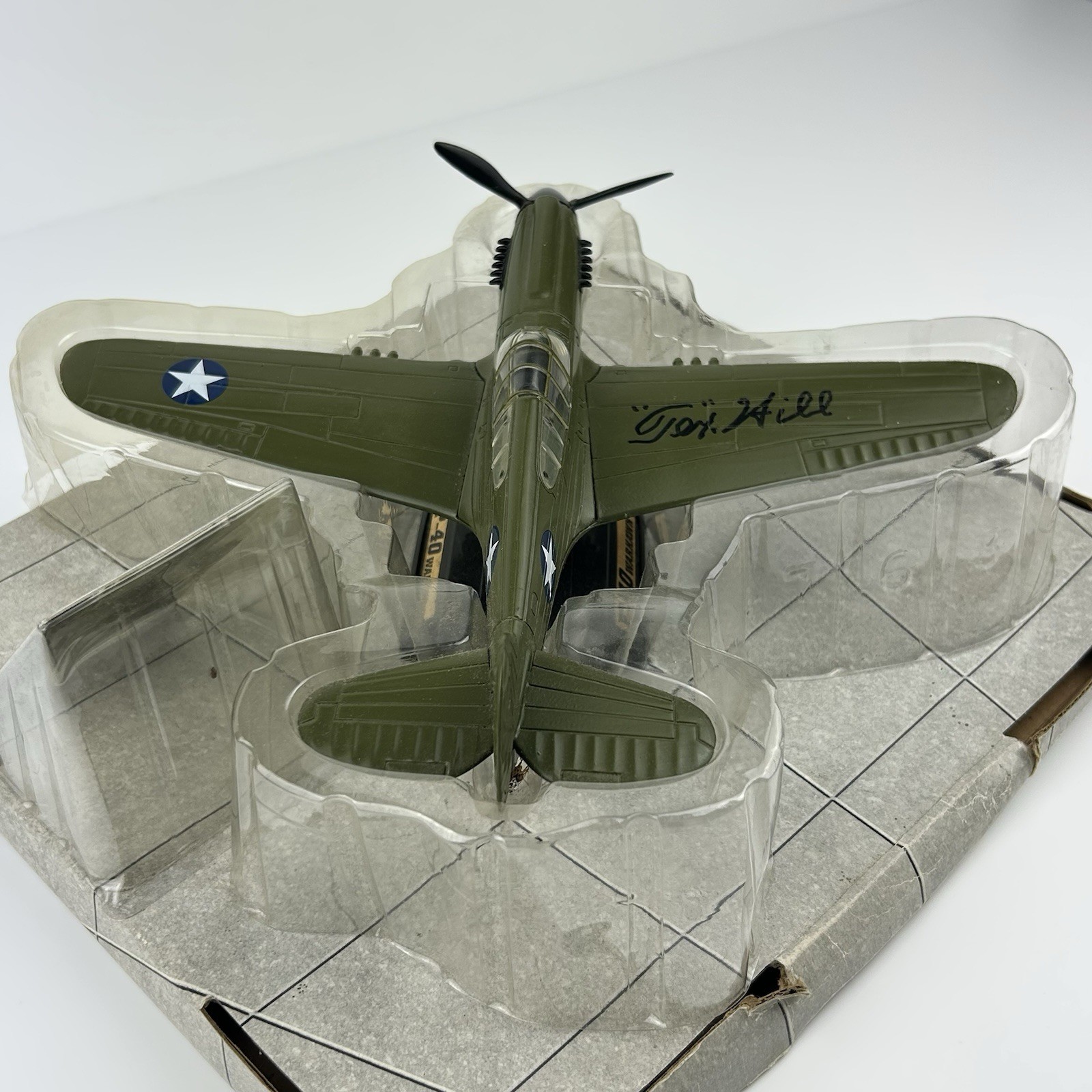 Motor Max Diecast 1:48 WWII USAAF P-40 Warhawk #76369 Fighter Bomber Plane