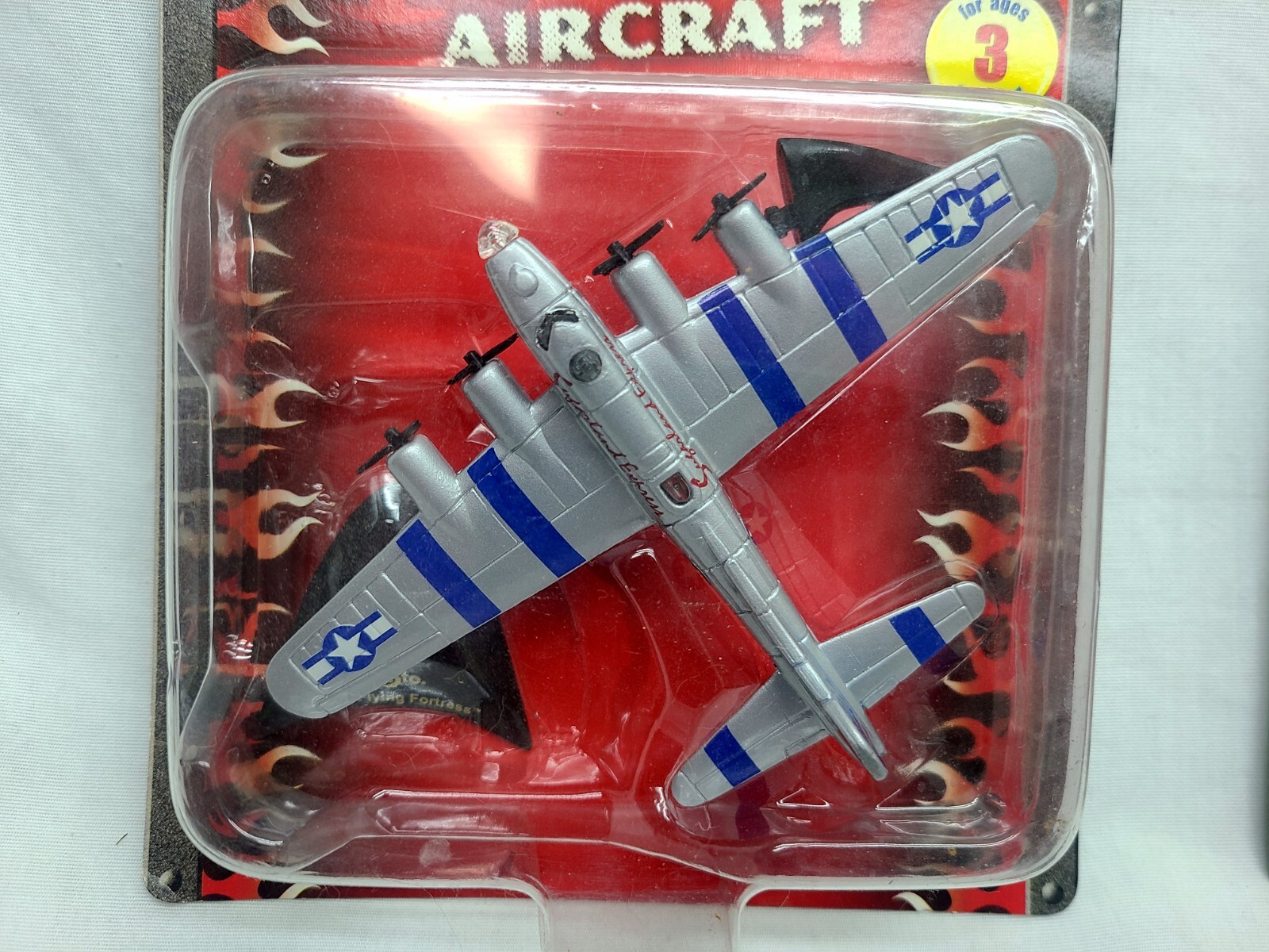 MAISTO DIE-CAST PLANE MODELS -B-17G – RQ-1 DRONE -WITH STANDS (Lot Of 2)-Lot 6