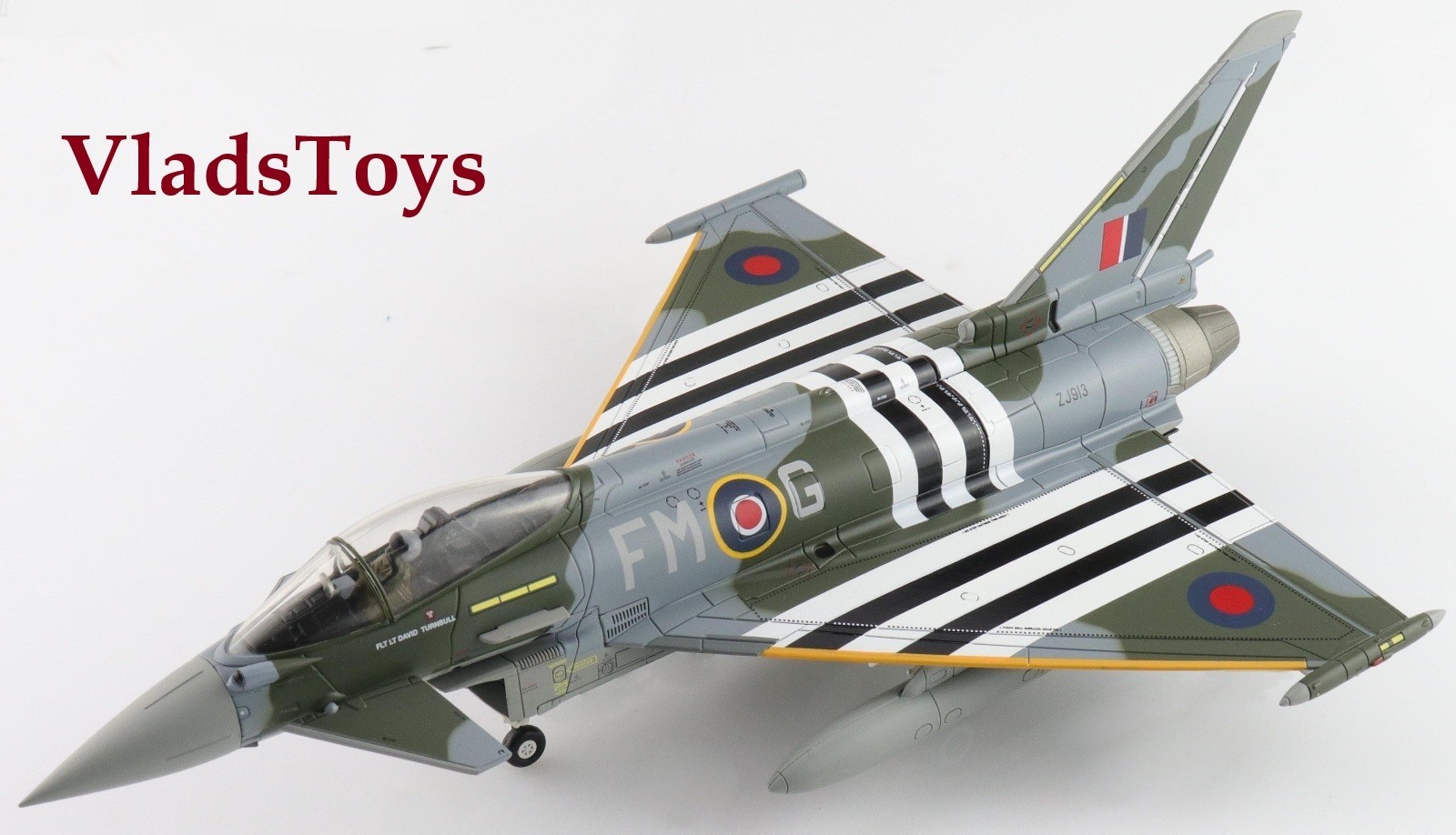 Hobby Master 1/72 Eurofighter Typhoon FGR4 ZJ913/FMG Display Team 2024 HA6626B