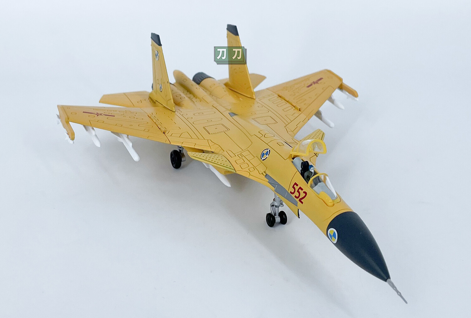 1:100 21CM AVIC China J-15 Fighter Plane Diecast Military Aircraft Model