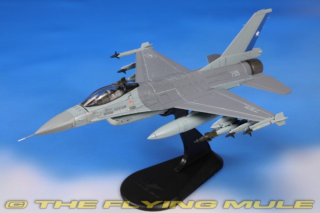 Hobby Master 1:72 F-16AM Fighting Falcon Chilean Air Force #755