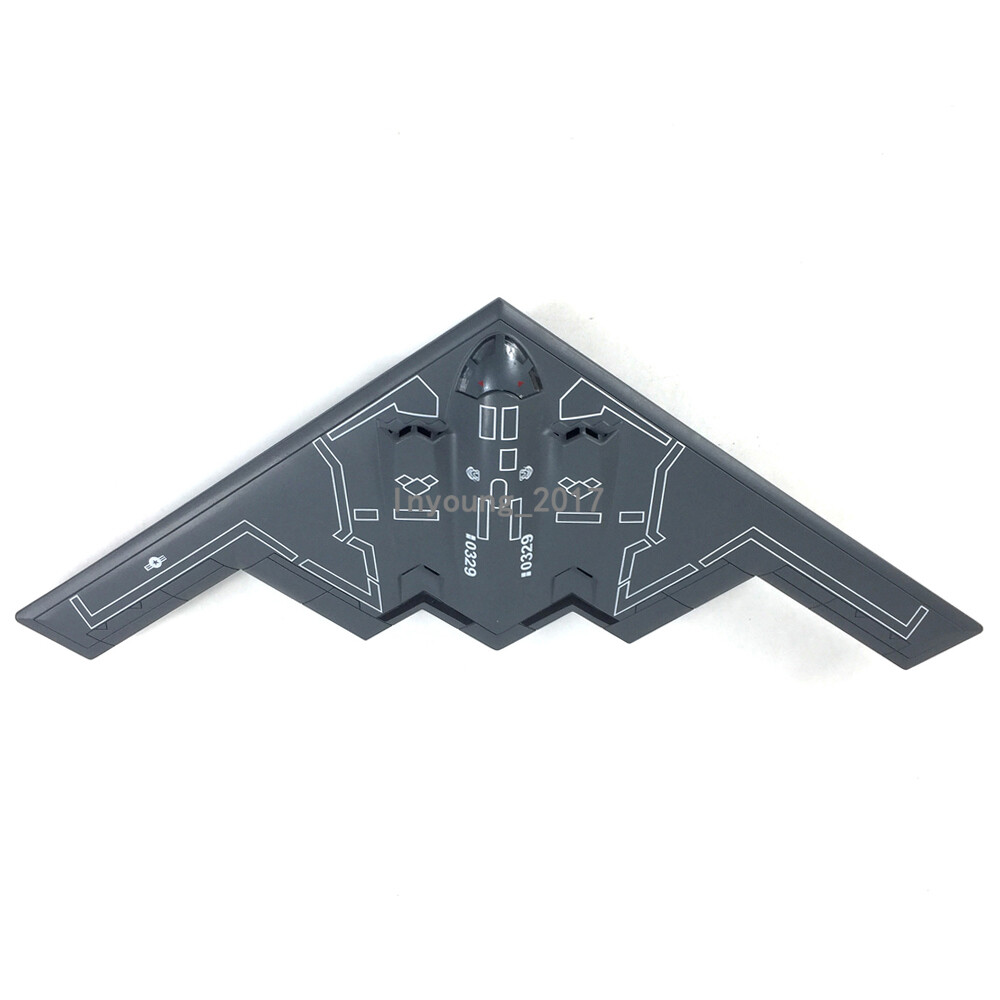 1:200 Northrop Grumman B-2A Spirit Stealth Bomber 2004 Diecast Airplane Model