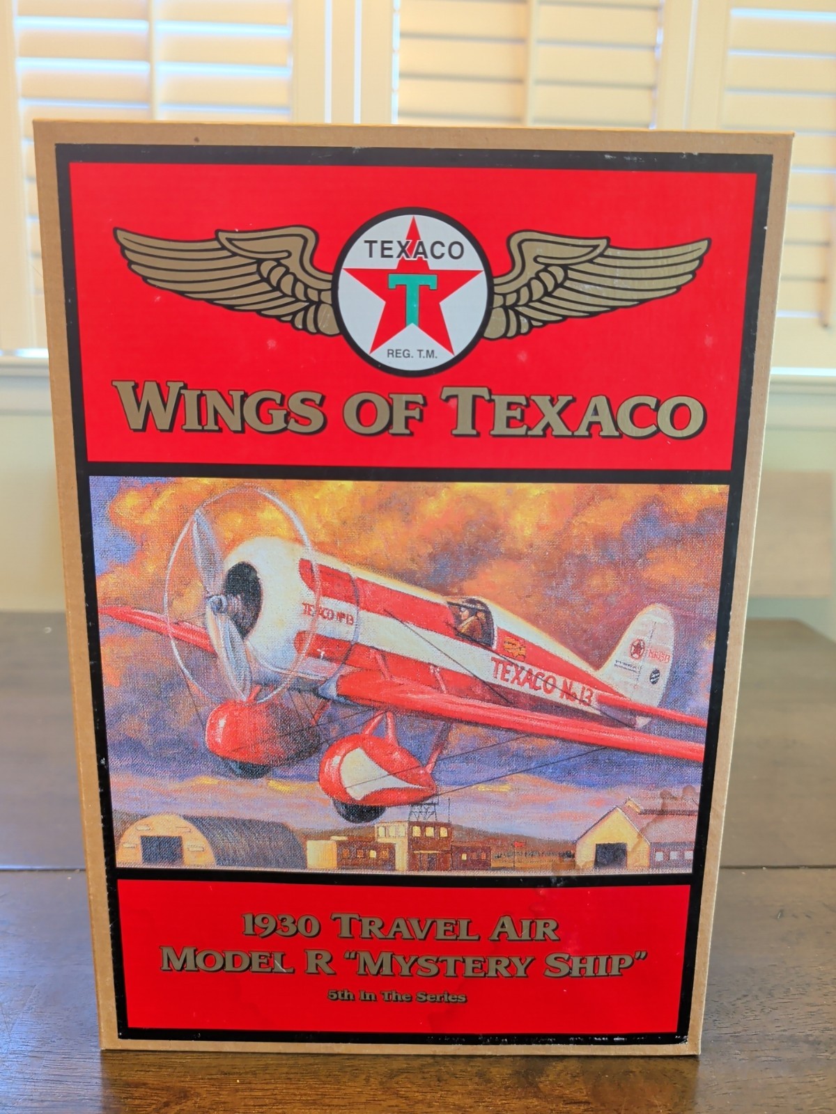 Ertl Wings of Texaco 1930 Travel Air Model R Mystery Ship Diecast Coin Bank
