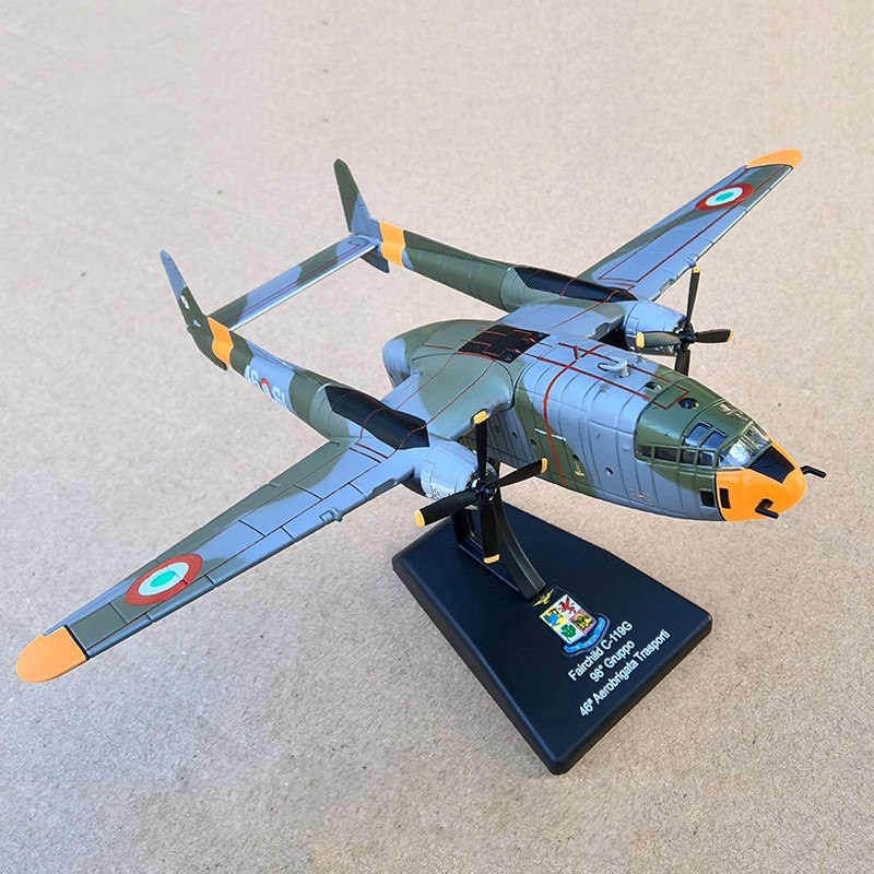 1:200 WW2 AMI Fairchild C-119G “Flying Boxcar” Model Diecast Military Collection
