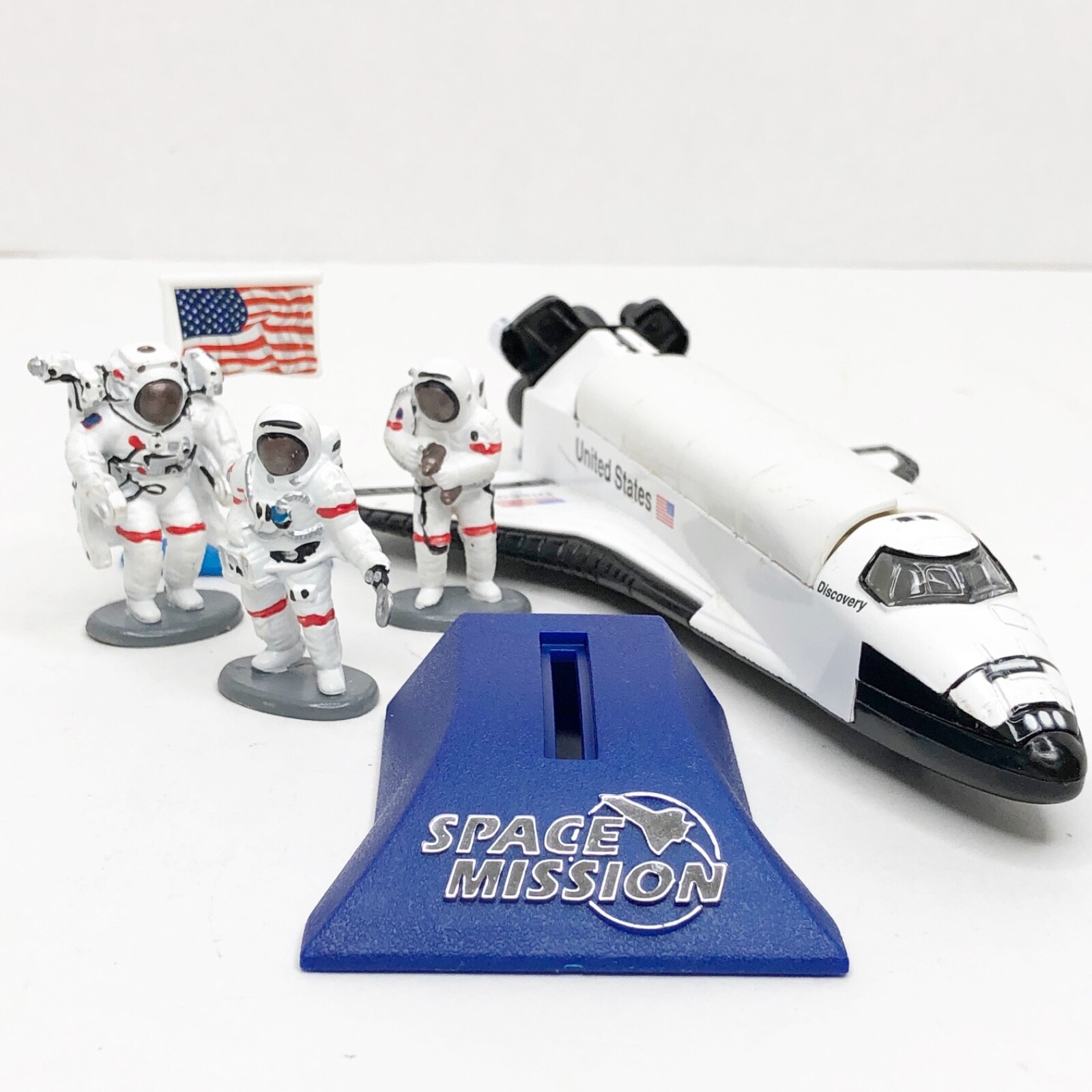 Action City Space Mission Space Shuttle by RealToy 6 Piece Play Set