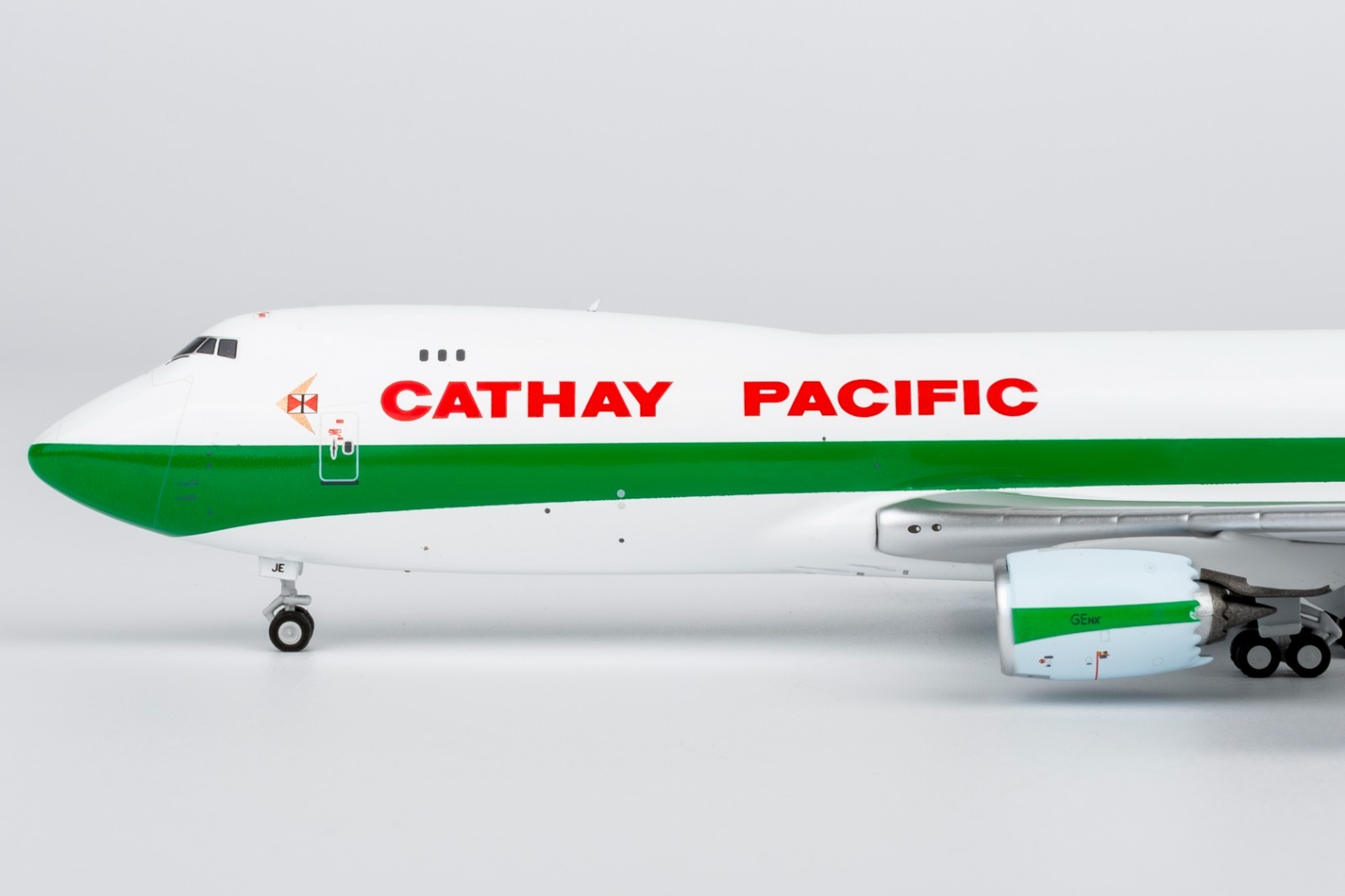 NGmodel Cathay Pacific Airways 747-8F B-LJE (80 Years Anniversary) 1/400 78044
