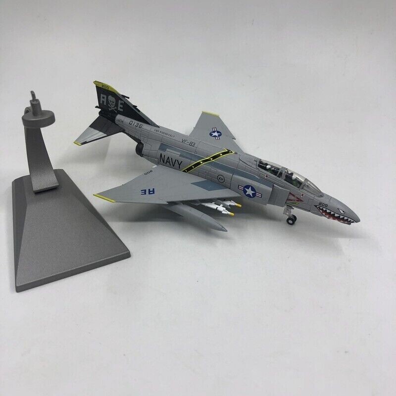 1:100 McDonnell Douglas F-4C Fighter Aircraft Model Diecast Military Collection