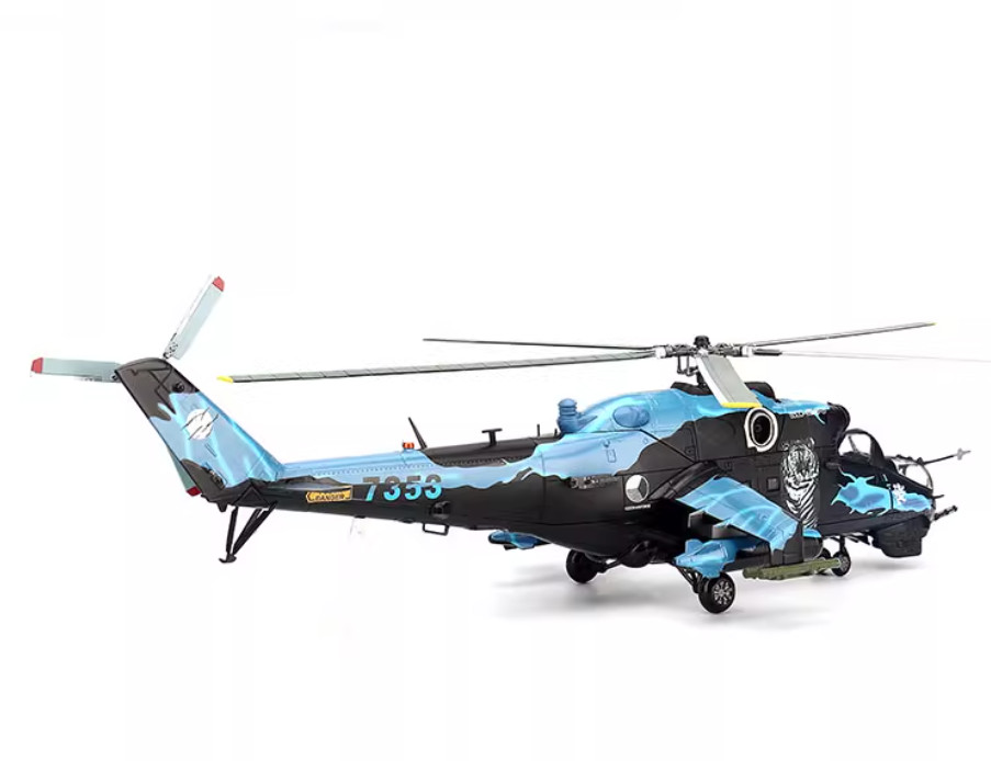 1:48 BLESS Polish Air Force Mi-24V Hind NTM 2005 Attack Helicopter Diecast Model