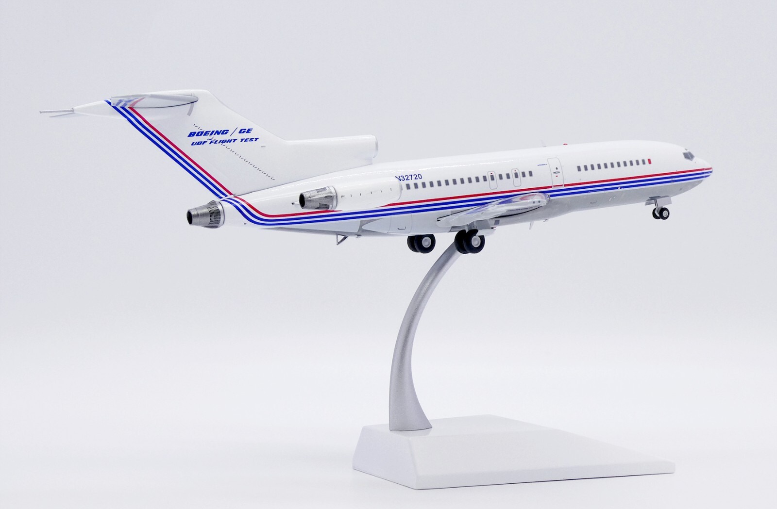 Boeing (Flight Test Fantasy) / Boeing 727-100 / N32720 / XX20414 / 1:200