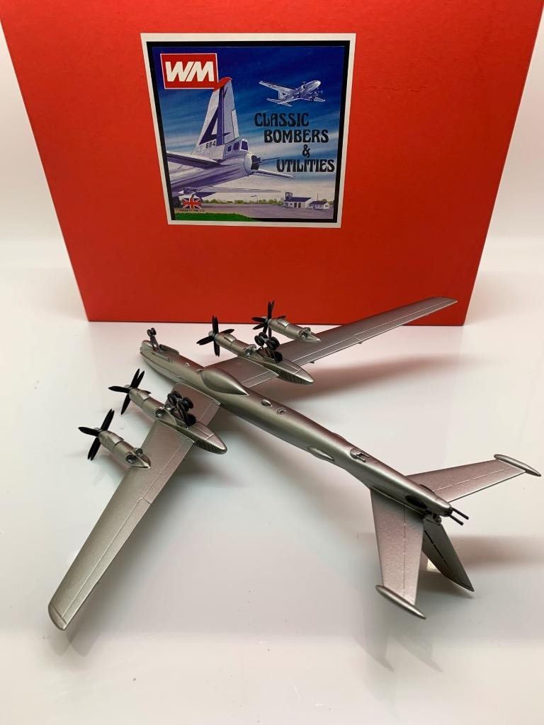 WESTERN MODELS TUPOLEV TU-95 BEAR SOVIET AIR FORCE 39 CBU-20 1/200