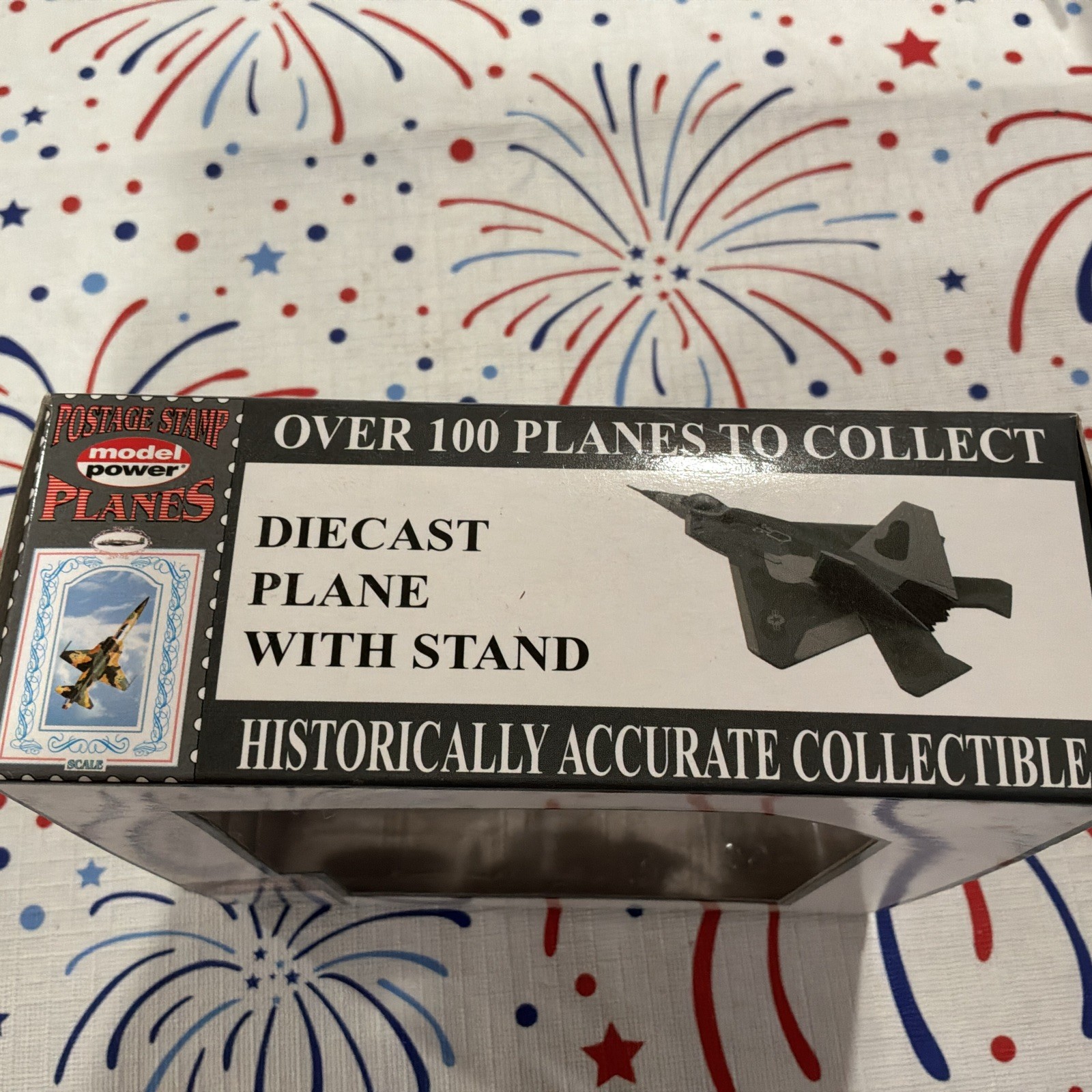 Postage Stamp Planes Model 5382-1 F-22 Diecast Metal Unused