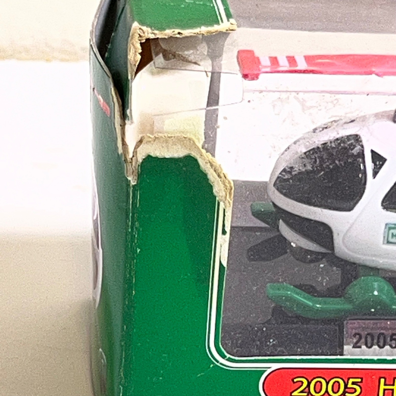 Hess 2005 Miniature Helicopter White Green Red Collectible Toy Boxed