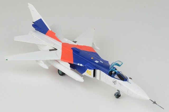 Calibre Wings 1/72 Su-24MR Fencer-E Airplane Yellow 40 Russian Air Force
