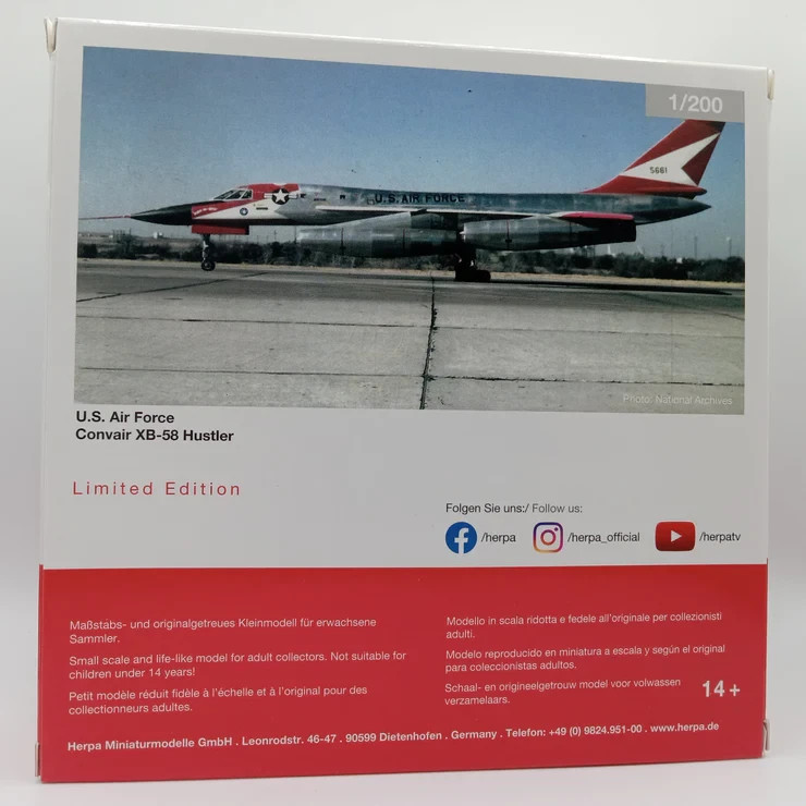 HE573160 HERPA USAF XB-58A Hustler Test Aircraft 1:200 Scale-NEW