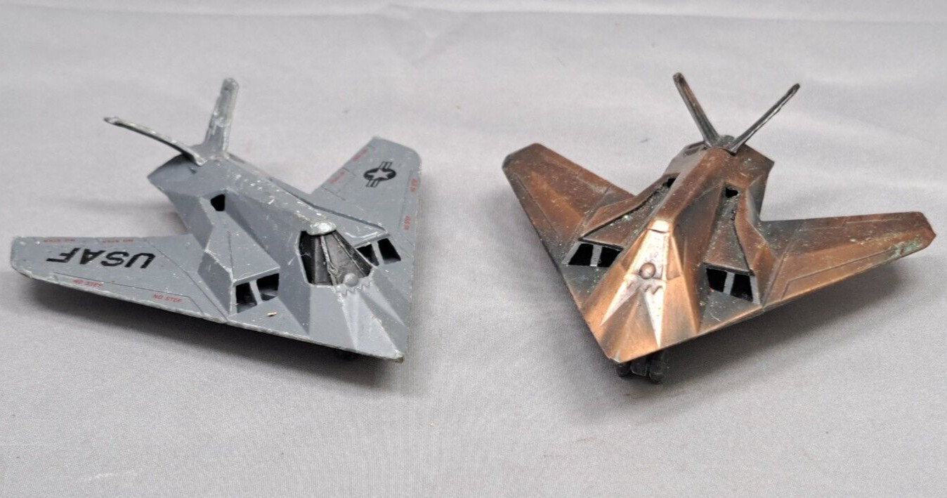 1990 Grey Matchbox F-117A Stealth Jet Fighter + F-117 Nighthawk Pencil Sharpener