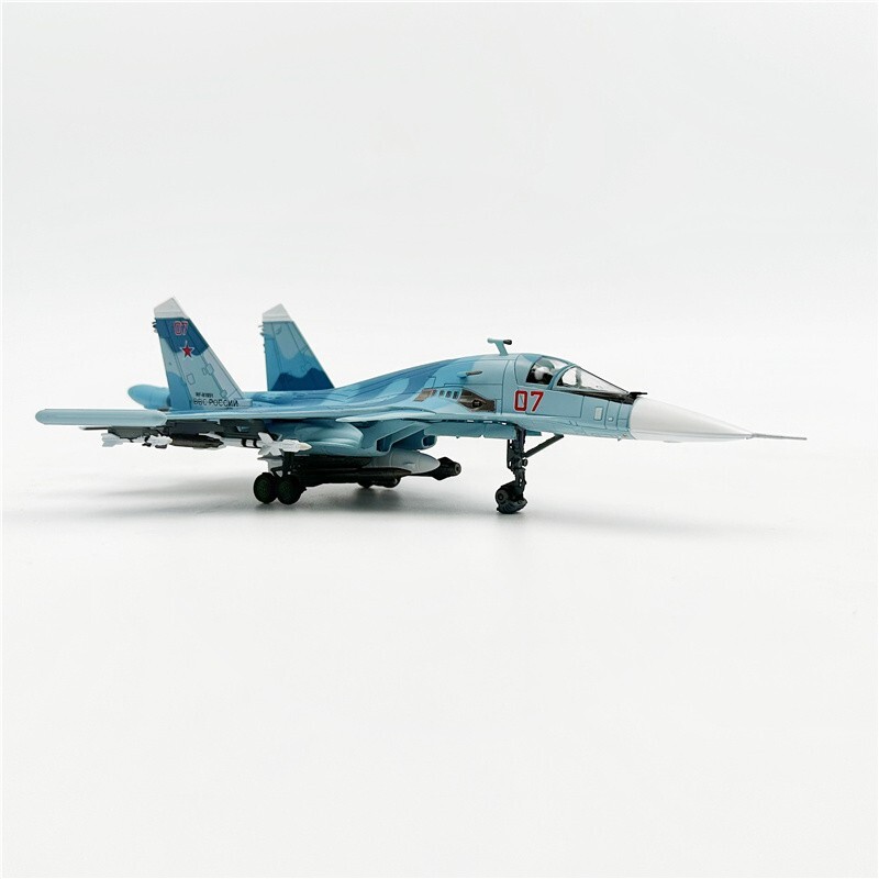 Russian air force Su-34 Fullback Fighter 1/100 Diecast Aircraft Jet Model
