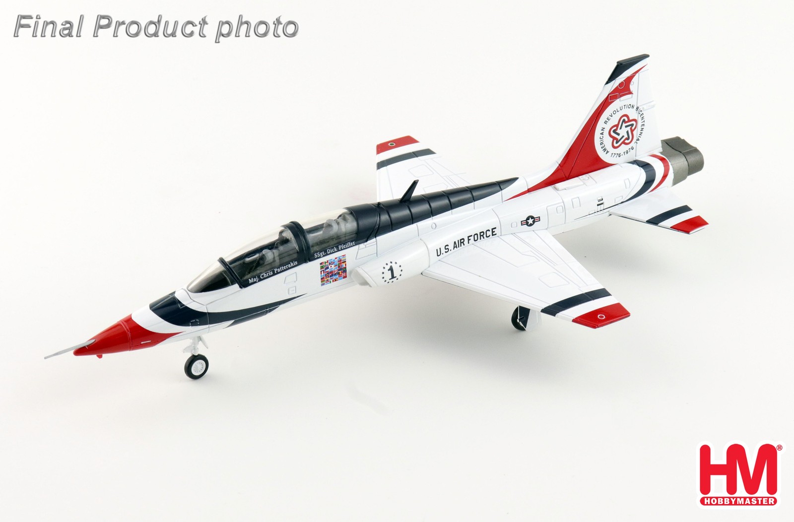 Hobby Master HA5416 T-38 USAF Thunderbirds ‘Bicentennial’ #1 1/72 Scale Model