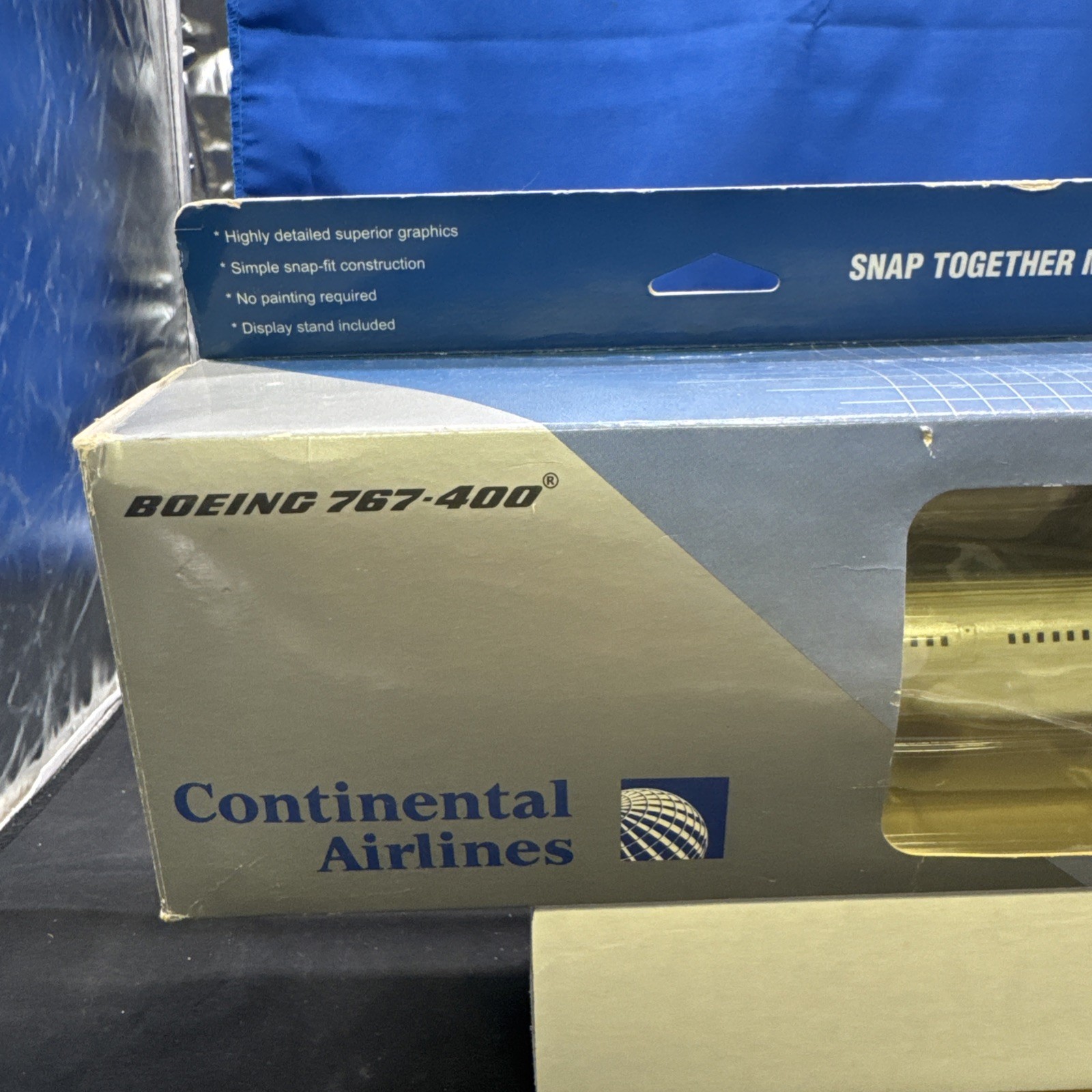 Continental Airlines Boeing 767-400 Delta Sky team 1:200th Scale