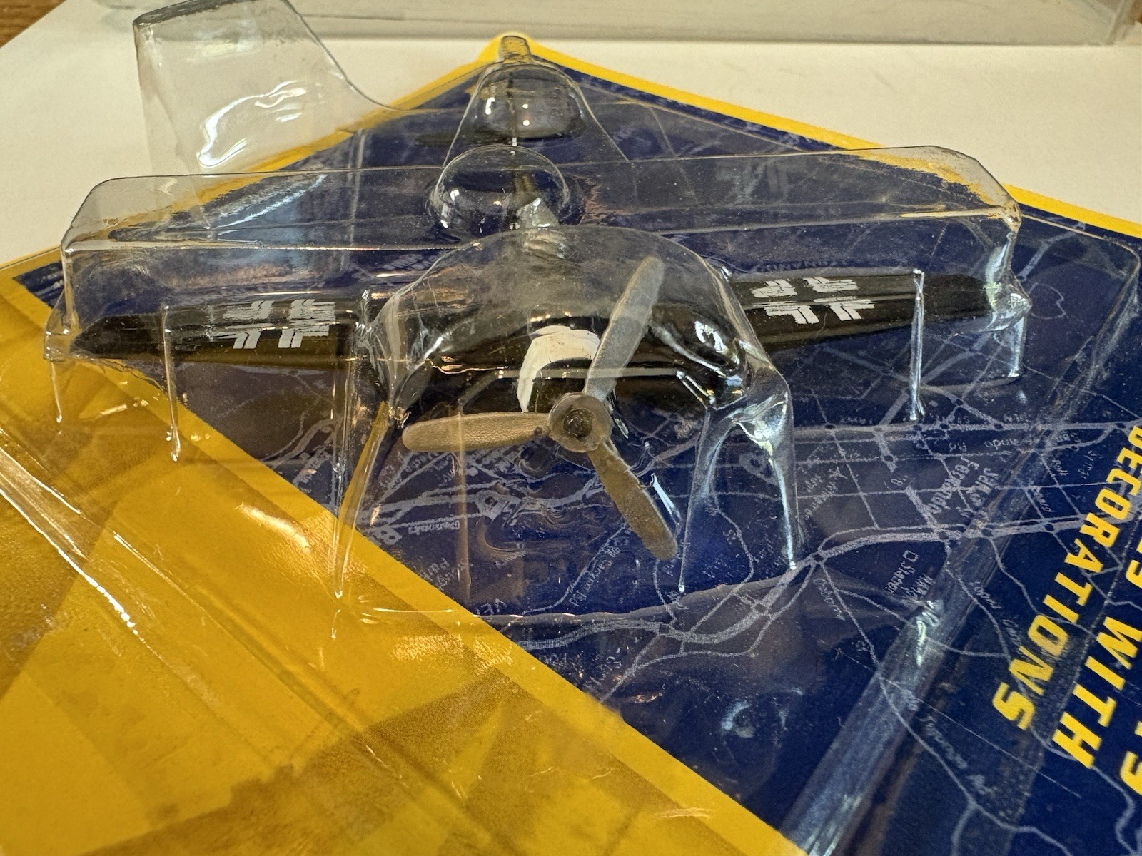 IN AIR DIECAST FLYERS CURTISS JENNY BI-PLANE+SKY WINGS WW II PLANE NIP L-SW