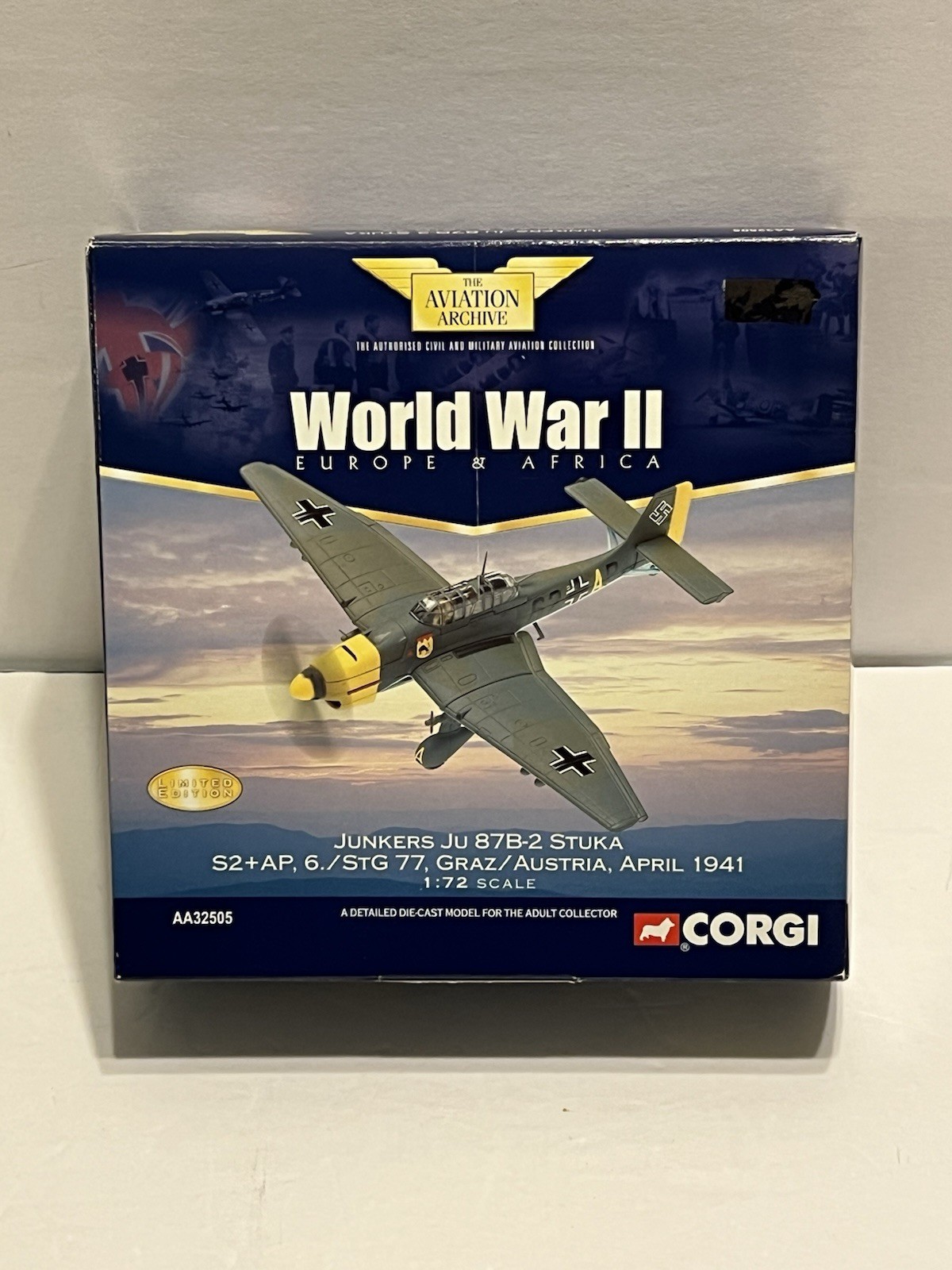 Corgi 1/72 AA32505 Junkers Ju-87 B-2 Stuka S2+AP.6./STG 77 Austria 1941- BNIB