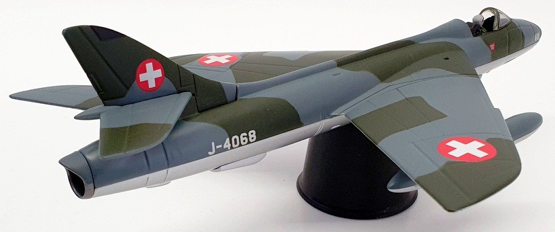 Corgi 1/72 Scale AA32710 – Hawker Hunter FR.Mk 58 Swiss Air Force J-4068