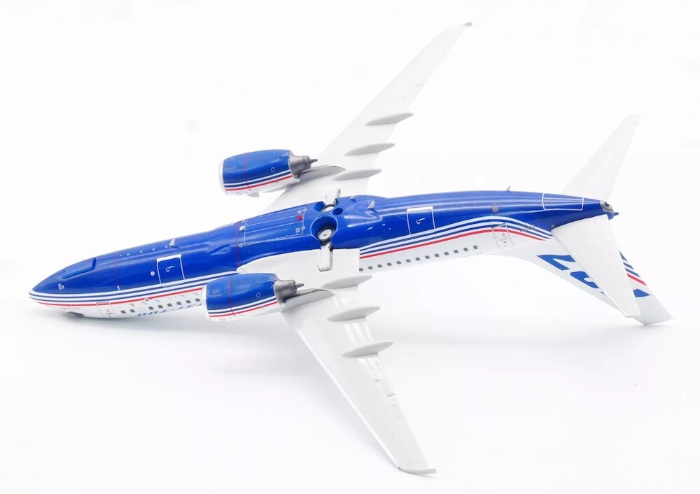 Boeing (House Colors) / Boeing 737-700 / N737X / IF737737X / 1:200