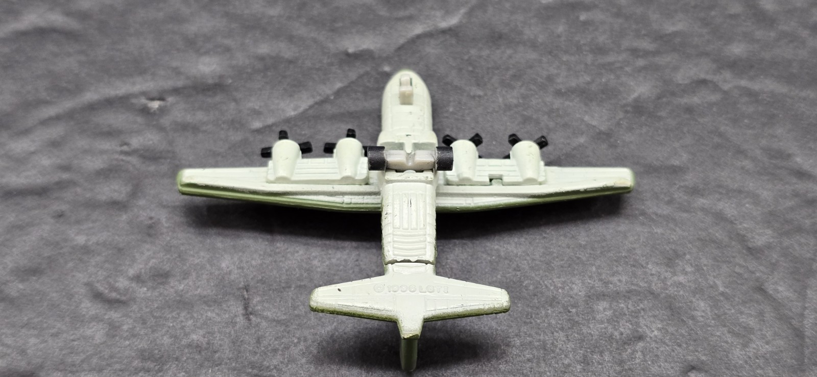 Micro Machines Military C-130 Hercules Transport Aircraft Galoob LGTI 1996 Star