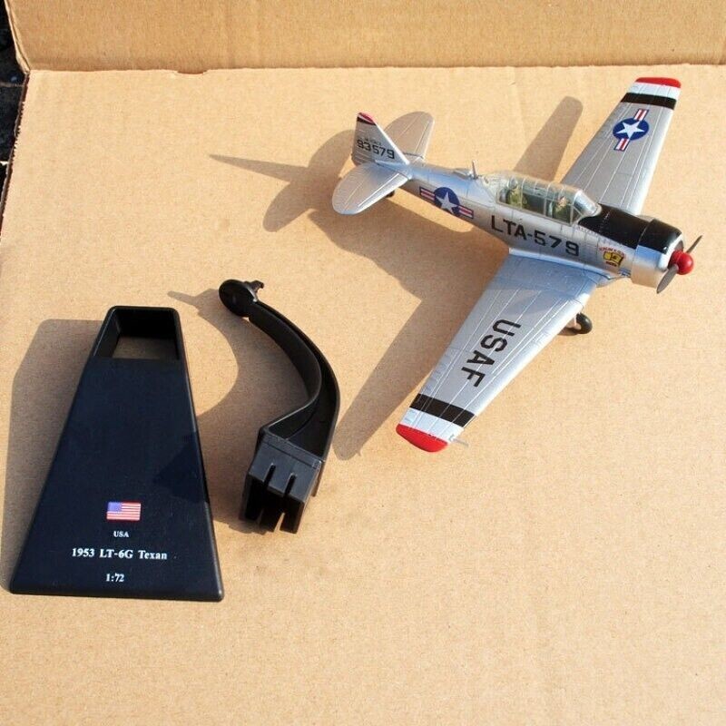 1:72 USAF LT-6G Texan Trainer Aircraft Model Diecast Military Collection Toy