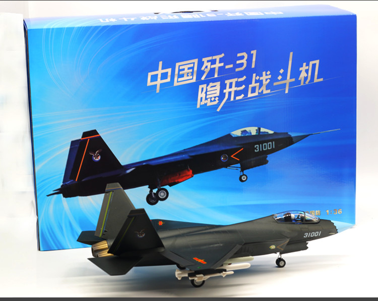 1:36 43CM China J-31 Stealth Fighter Jet Plane Diecast Military Aircraft Model