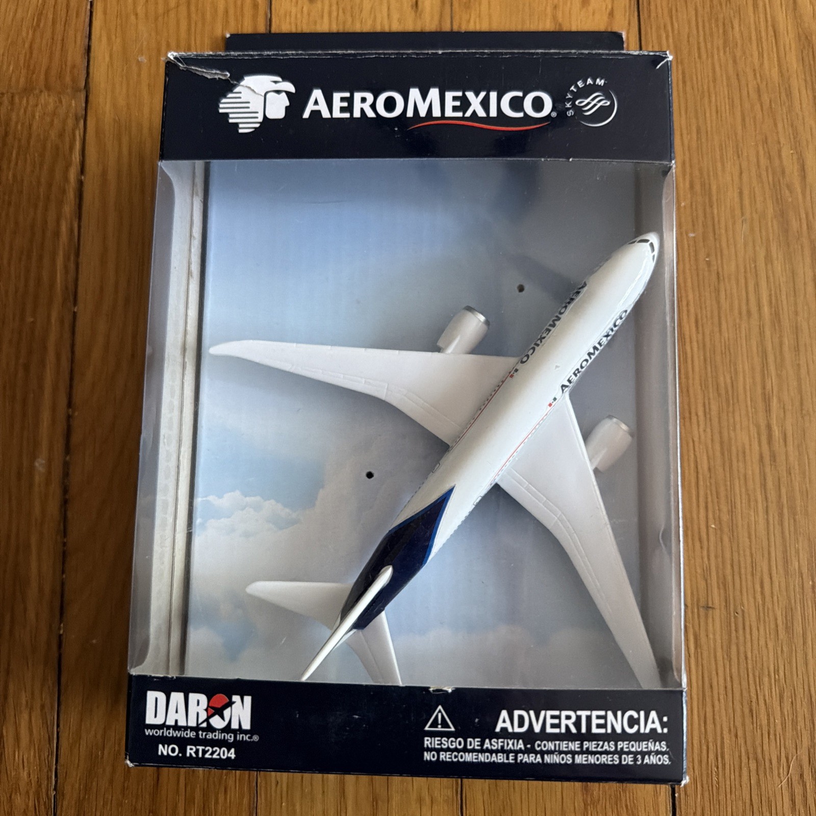 Boeing 787-8 Aeromexico Daron Diecast Model APPROX 1/388 Scale Used W Box Nice
