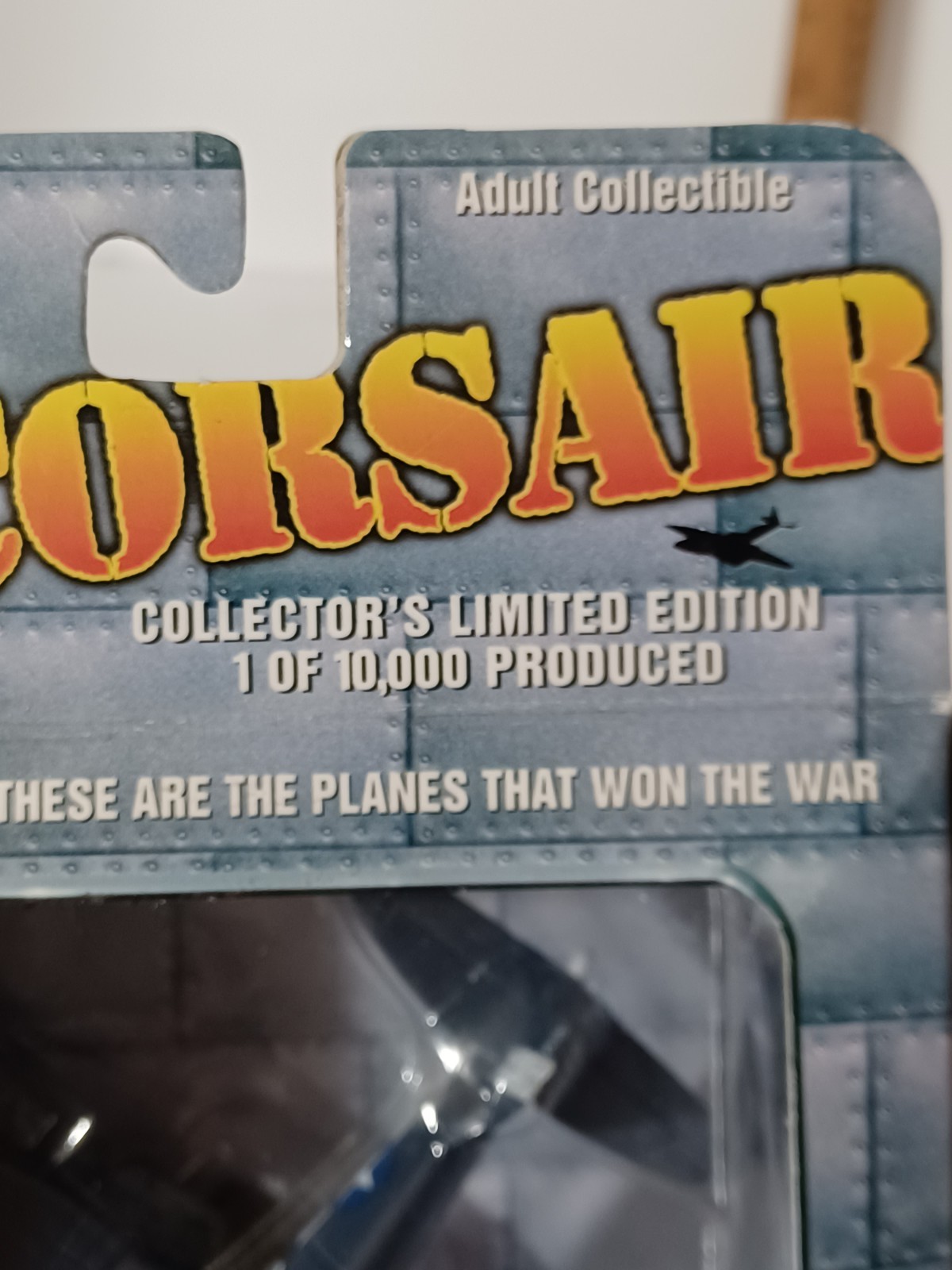 1999 Flying Fighters Champions Limited Edition Diecast WWII F-4U Corsair Plane