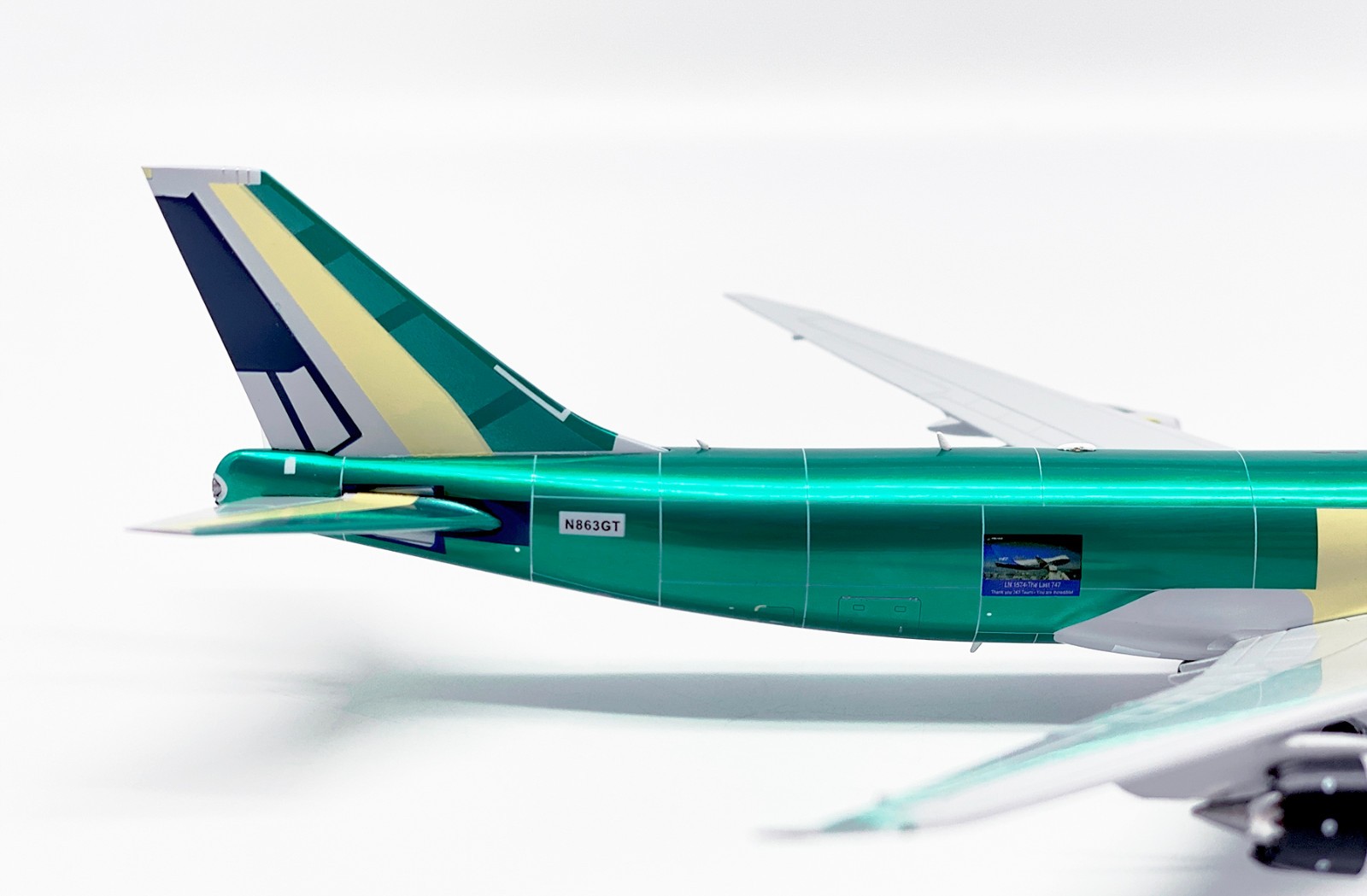 JC Wings 1:400 Atlas Air Boeing B747-8F “Last B747 Built – Bare Metal” N863GT