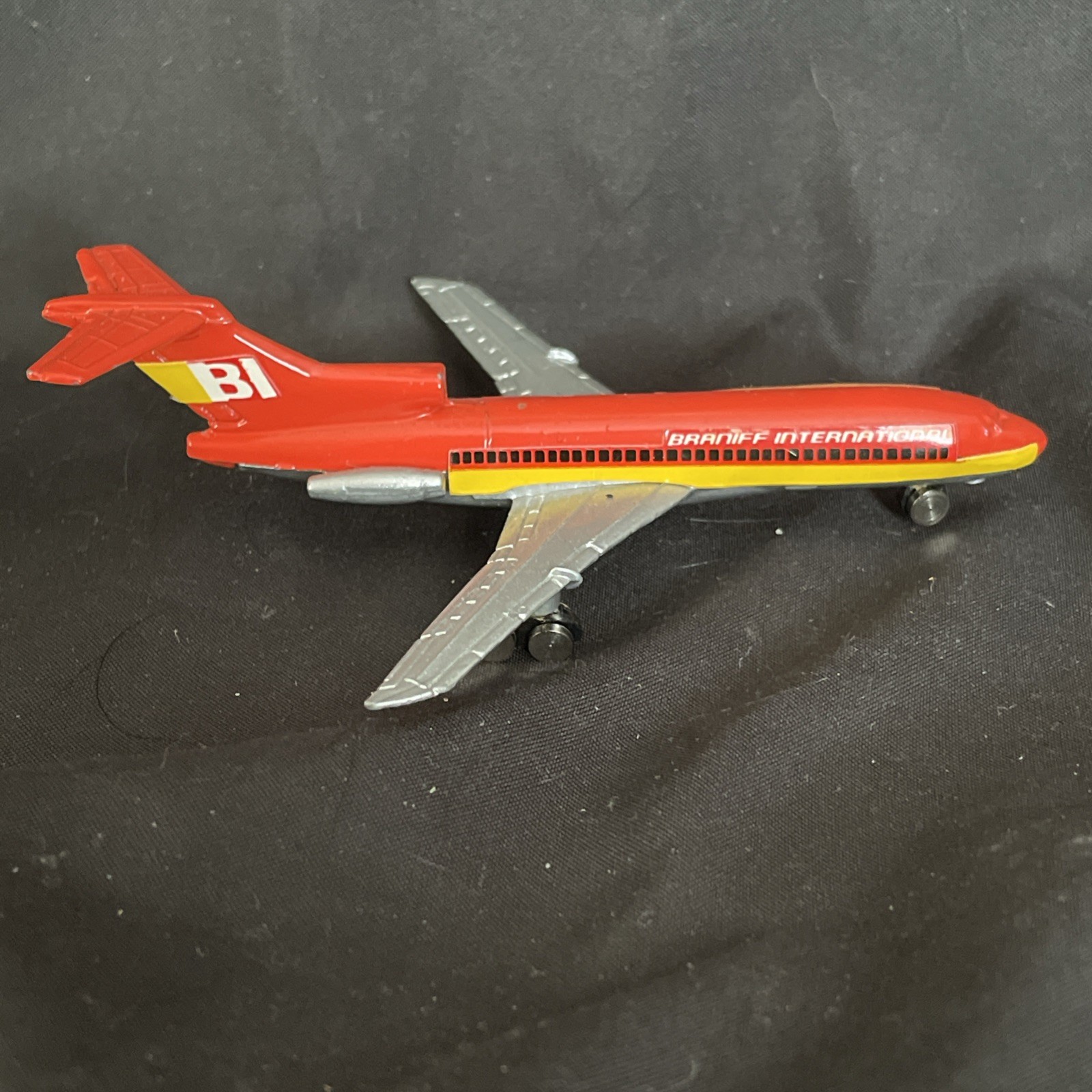 Zylmex – Dyna-Flites – Braniff International – Boeing 727 Whisper Jet – A107