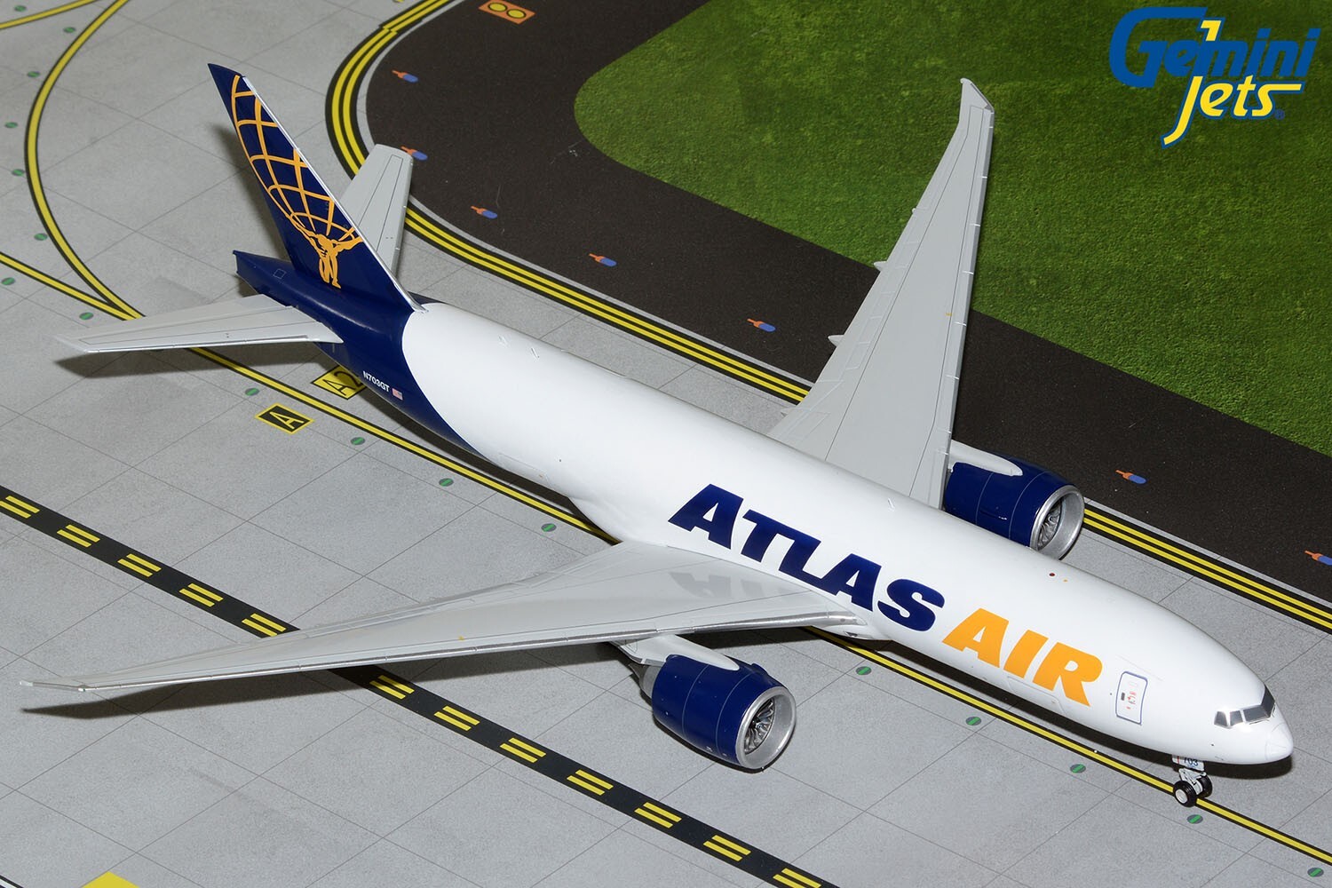 Atlas Air Boeing 777F N703GT GeminiJets G2GTI1382 Scale 1:200 IN STOCK