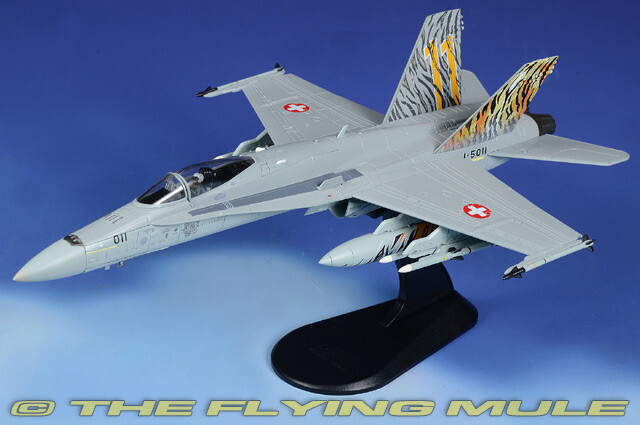 Hobby Master 1:72 F/A-18C Hornet Swiss Air Force 11 Staffel Tigers #J-5011