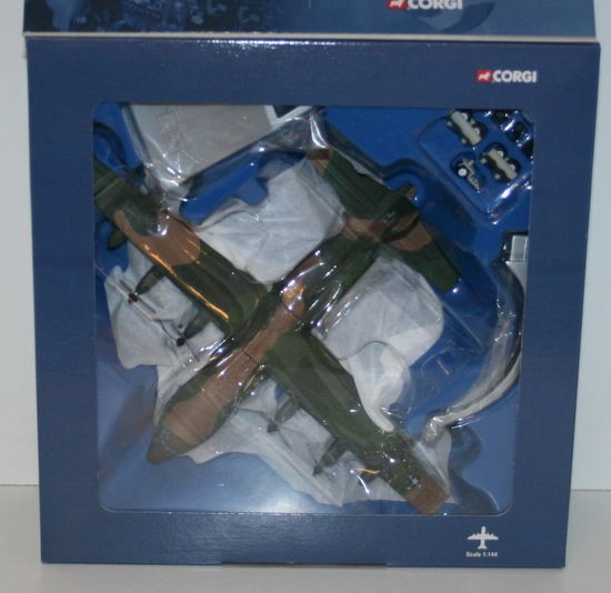 CORGI 1/144 48406 C-130A HERCULES 56-0489 USAF VIETNAM CAMOUFLAGE