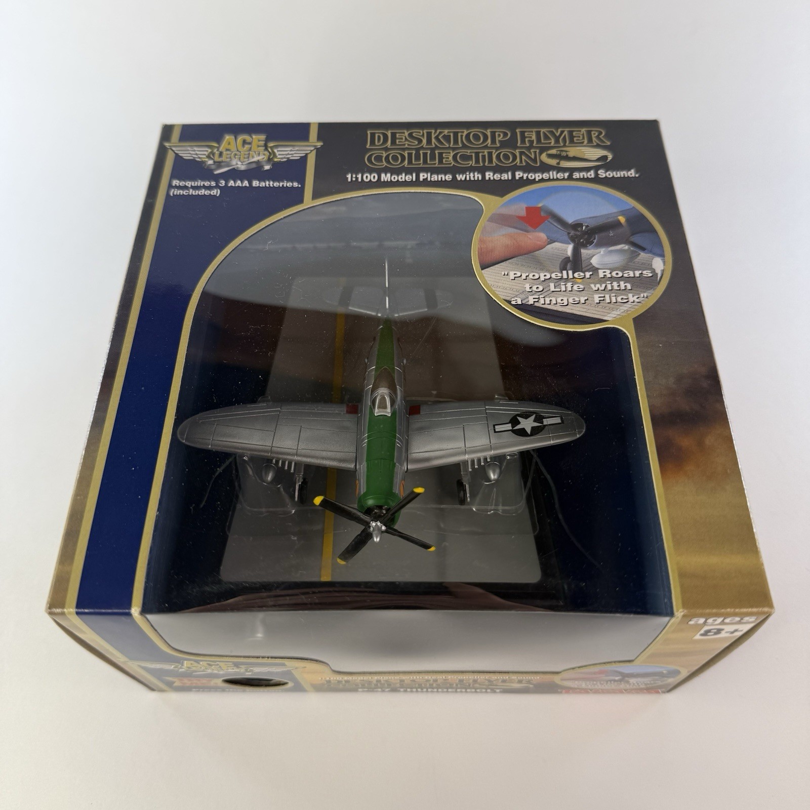 Ace Legend Desktop Flyer Collection P-47 Thunderbolt 1:100 2004 Die Cast Model
