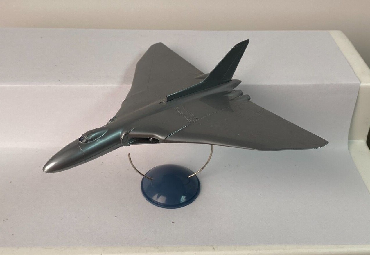 Wiking Flugzeug Modelle Plastic 1:200 Airplane Avro Vulcan In Original Box