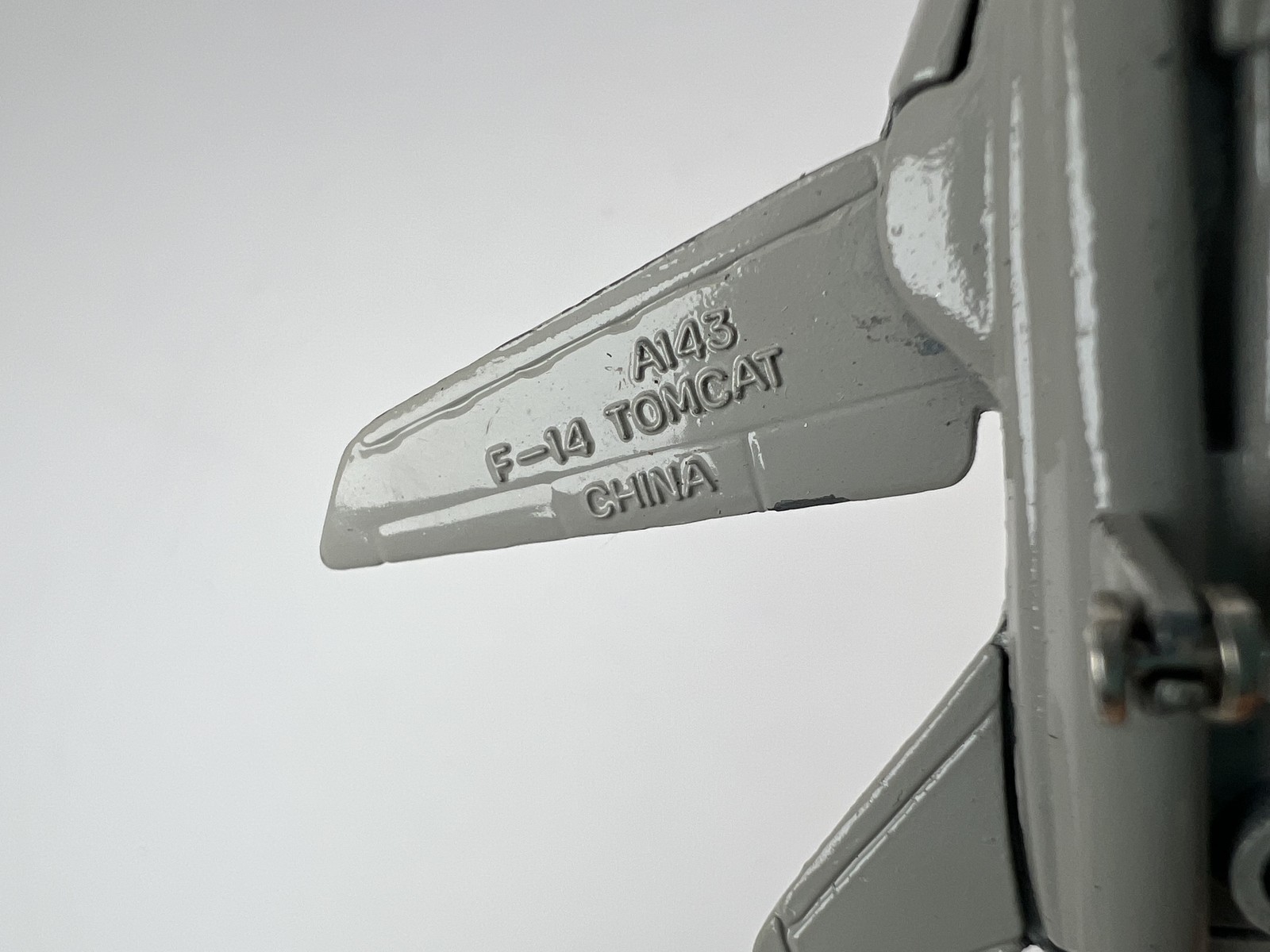 A143 F-14 Tomcat Fighter Jet Silver Good