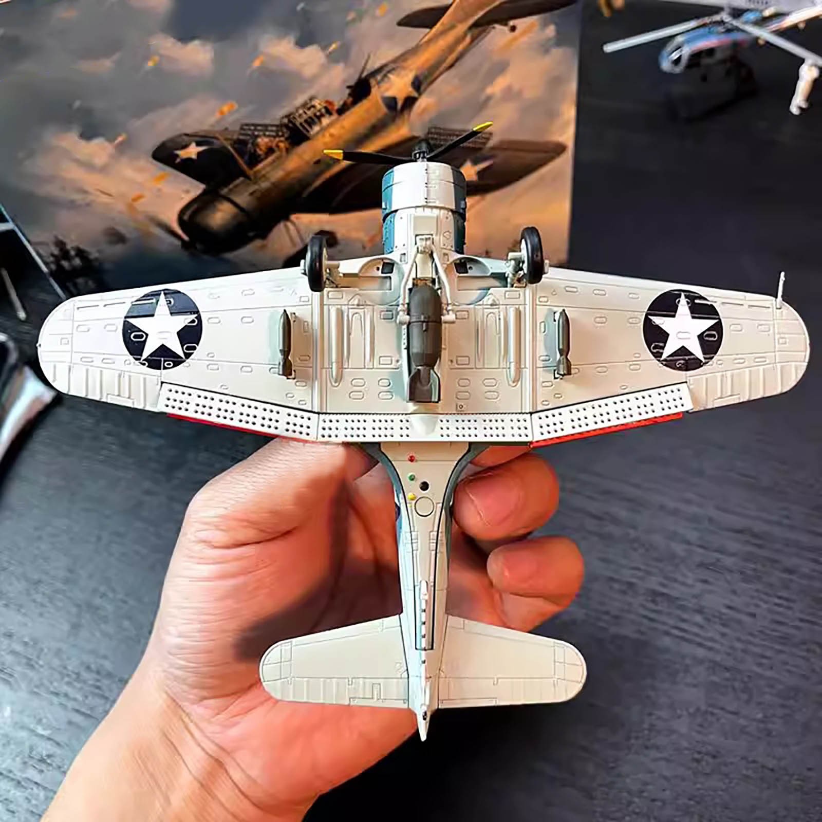 1/72 Scale WWII SBD Dauntless Dive Bomber Alloy Model Aircraft 14cm