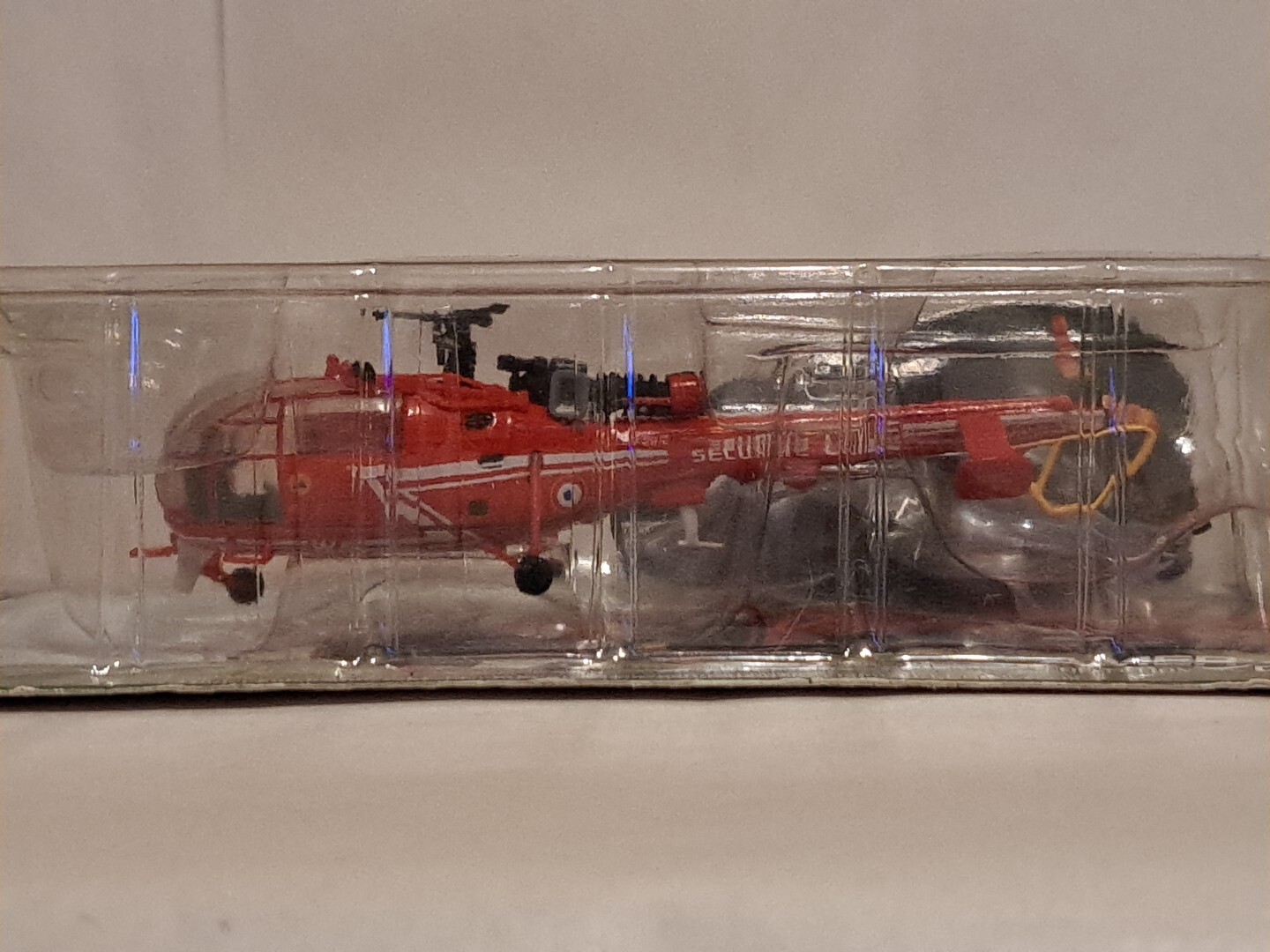 Amercom 1:72 scale Aerospatiale SA-316B Alouette lll Rescue Helicopter model