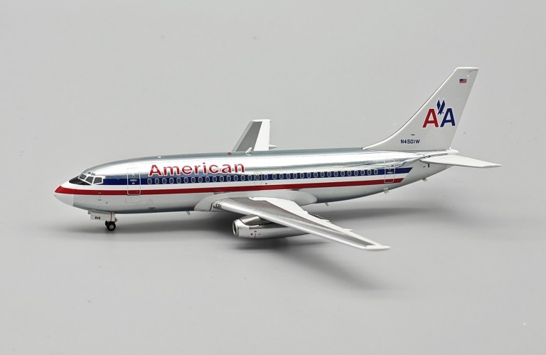 B737-247 AMERICAN AIRLINES N4501W – INFLIGHT 200 IF732AA0925P 1/200 – PRE ORDER
