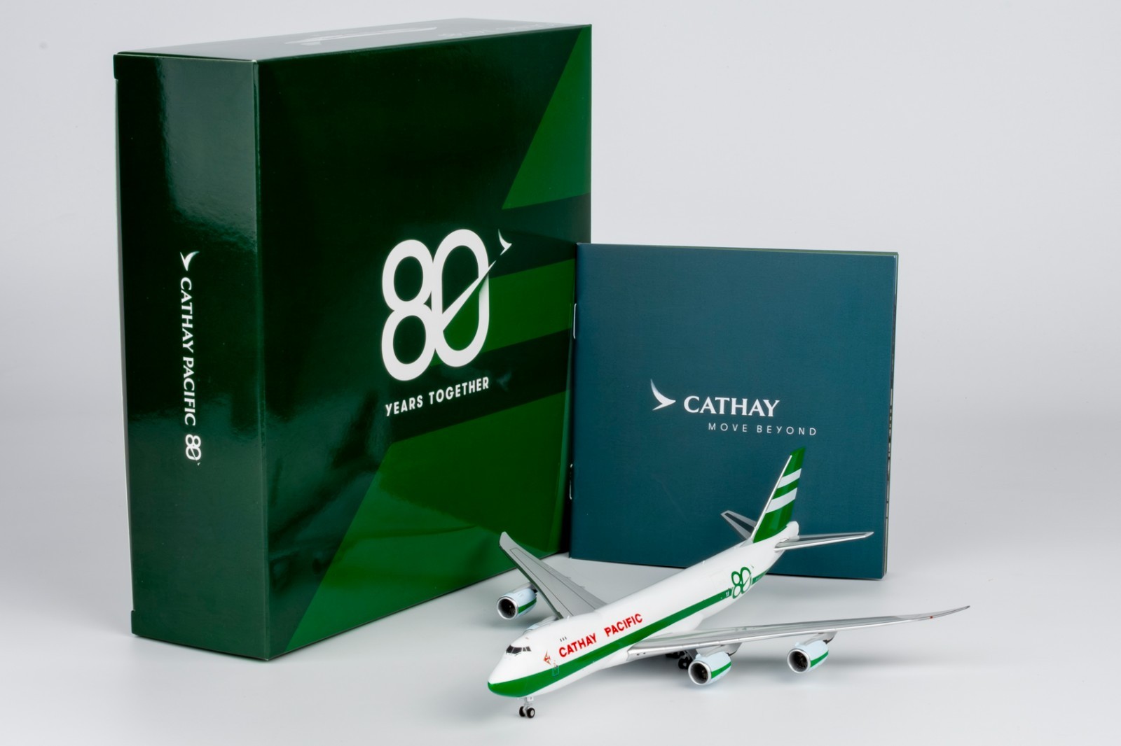 NGmodel Cathay Pacific Airways 747-8F B-LJE (80 Years Anniversary) 1/400 78044