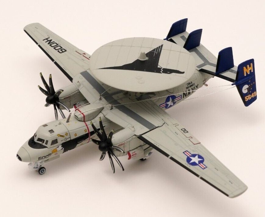 S14 Aviation Fighter 024 1:144 E-2C Hawkeye US Navy VAW-117″Wallbangers”, Nimitz