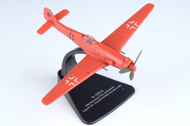 Oxford Diecast 1/72 Ta 152 Luftwaffe Stab/JG 301
