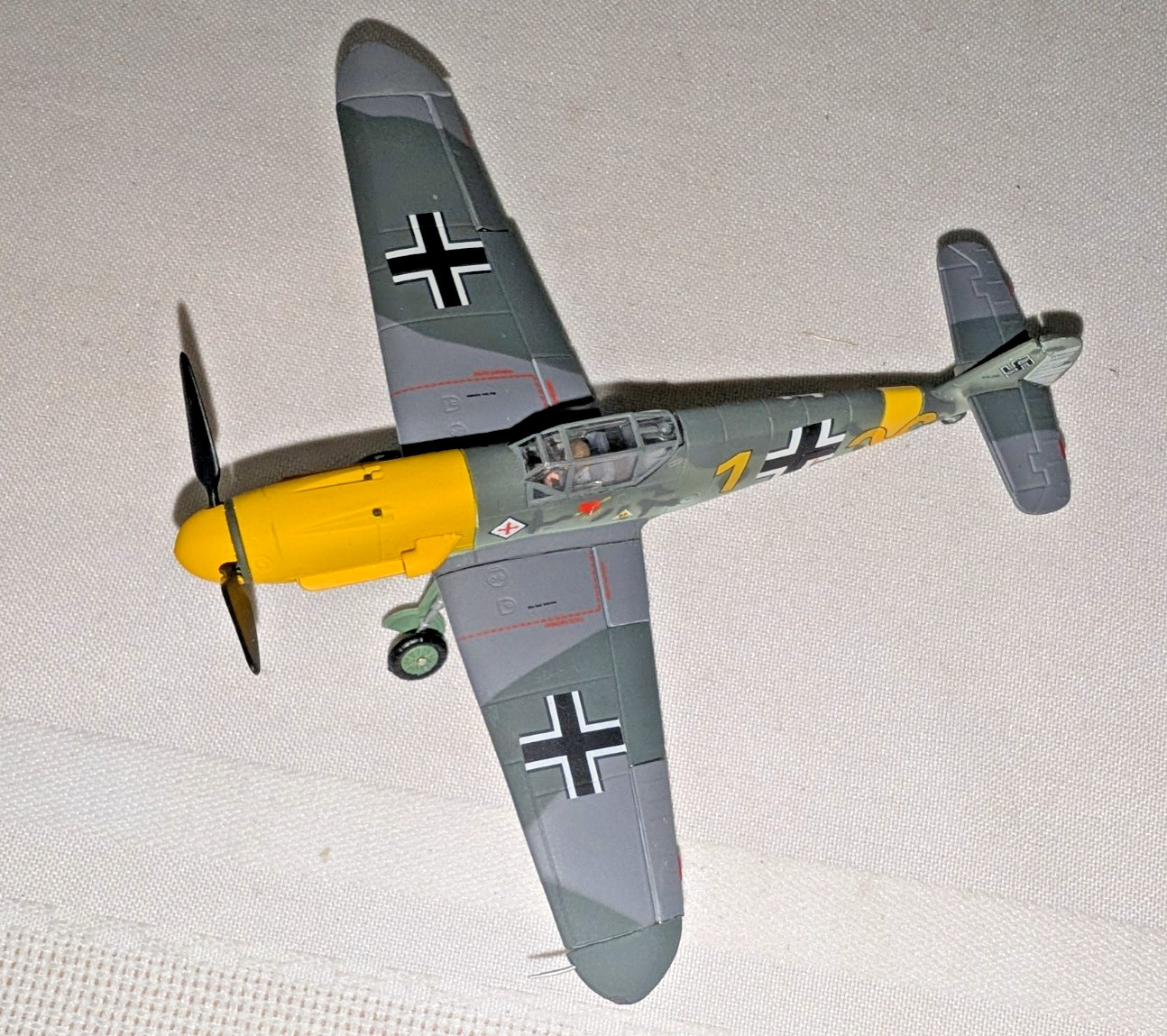 Gemini Aces German WWII Aircraft 1/72 or less Diecast 5″L Great Detail